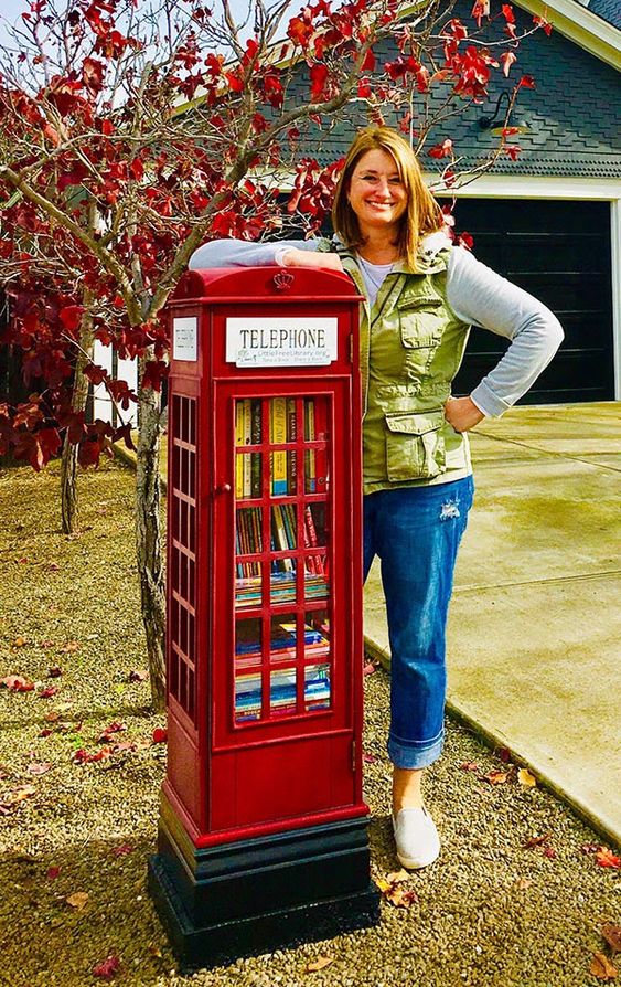 20-british-phone-booth-little-free-libraries-little-free-library